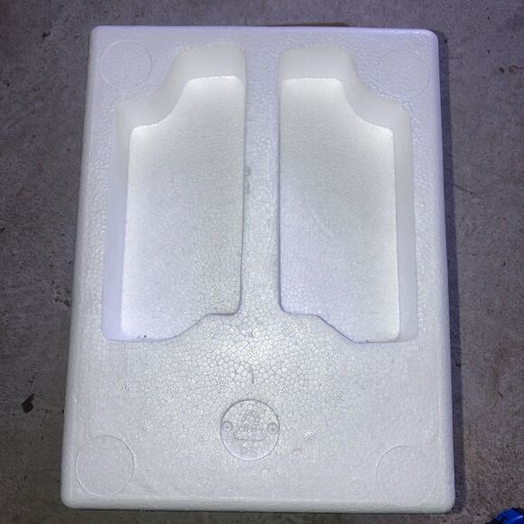 Classic Treasures Musical Animated Carousel Horse Love Makes The World Go Round - Picture 4 of 8